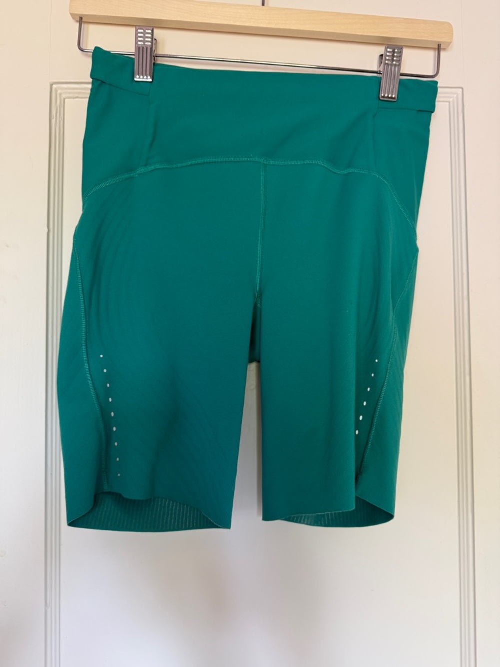 lululemon athletica High-Rise Teal Shorts
